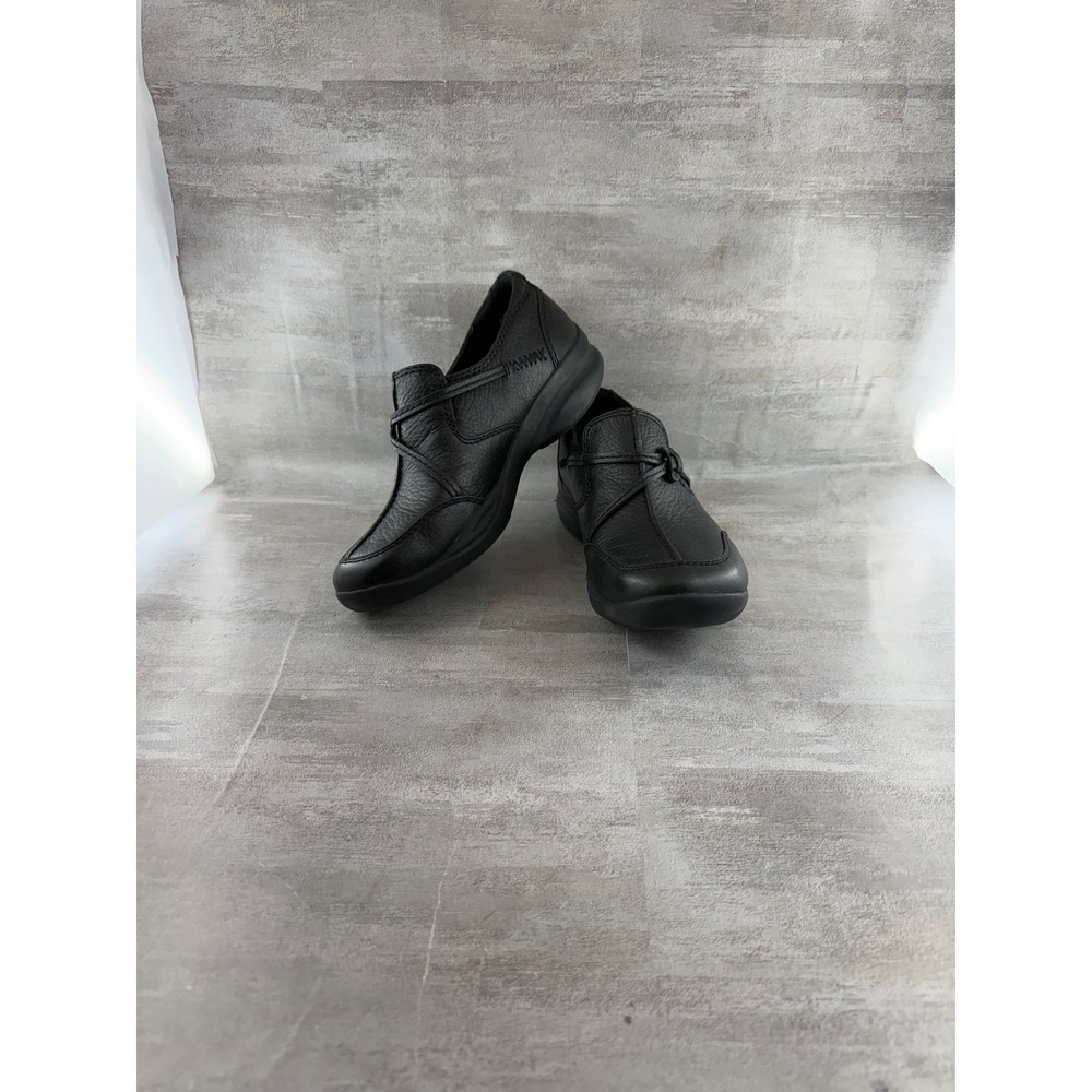 Clarks Unstructured Un.Loop Black Leather Slip On Loafers 65756 Women Sz 6M